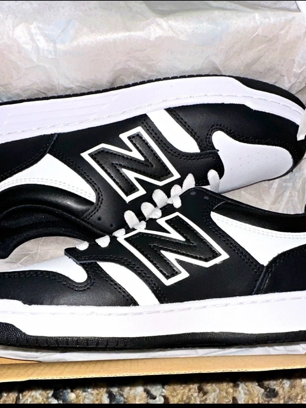 New Balance Kids 480 Classic Leather Sneakers - Black/White